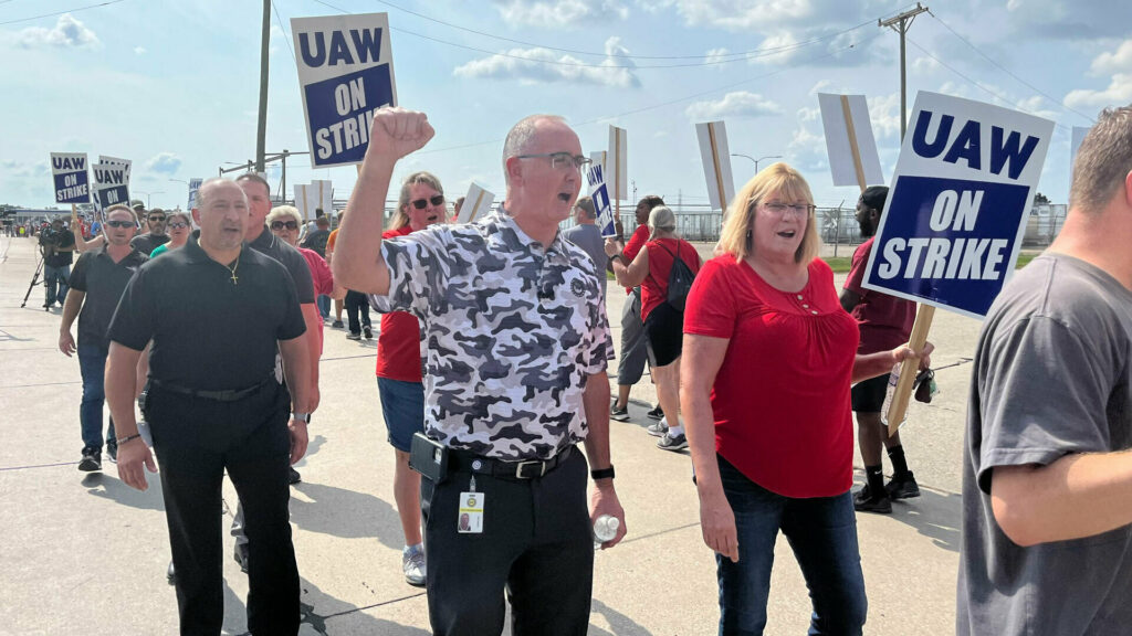 UAW’s Shawn Fain Agrees With Trump On Tariffs, Despite Endorsing Harris