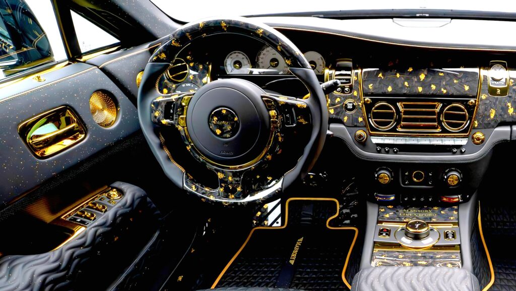  This Rolls-Royce Looks Like A Mafia Wedding Crashed A Carbon Fiber Factory